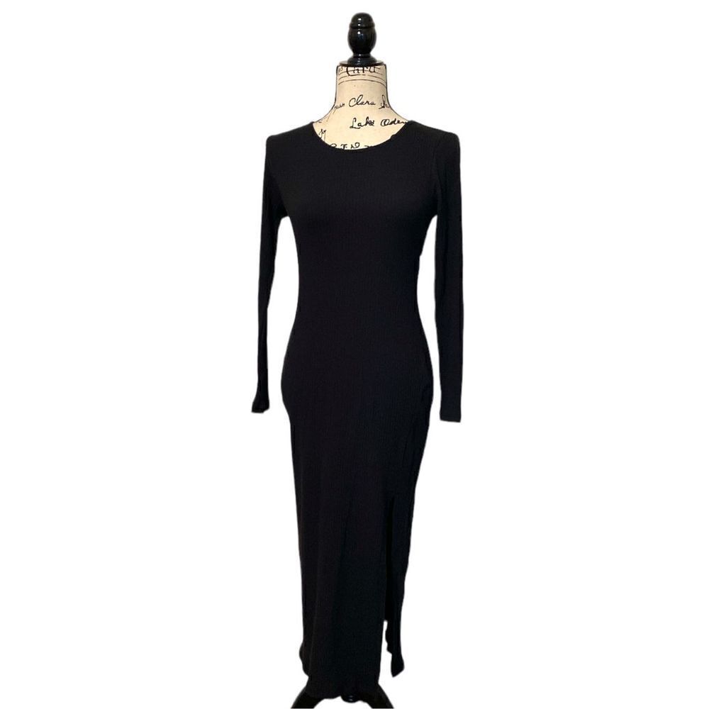 Lush Women's Knitted Long Sleeve Open Back Maxi Dress Black Small NWT